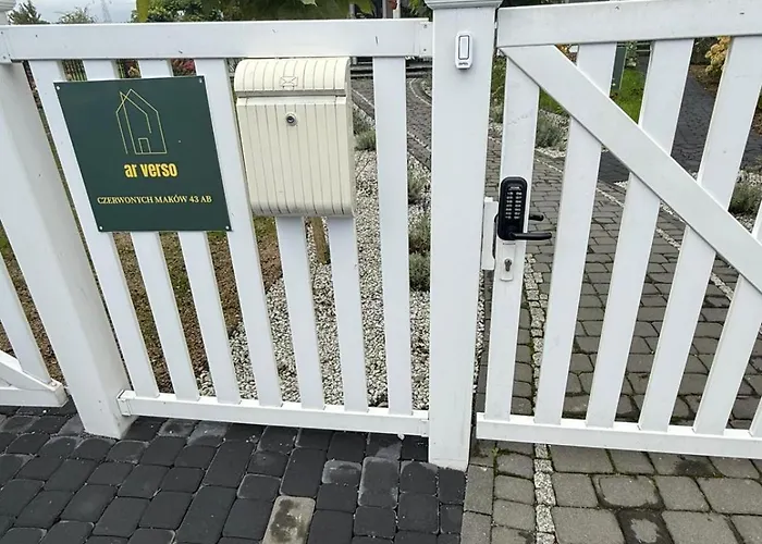 Premium Pola Boleslawiec (Lower Silesia)